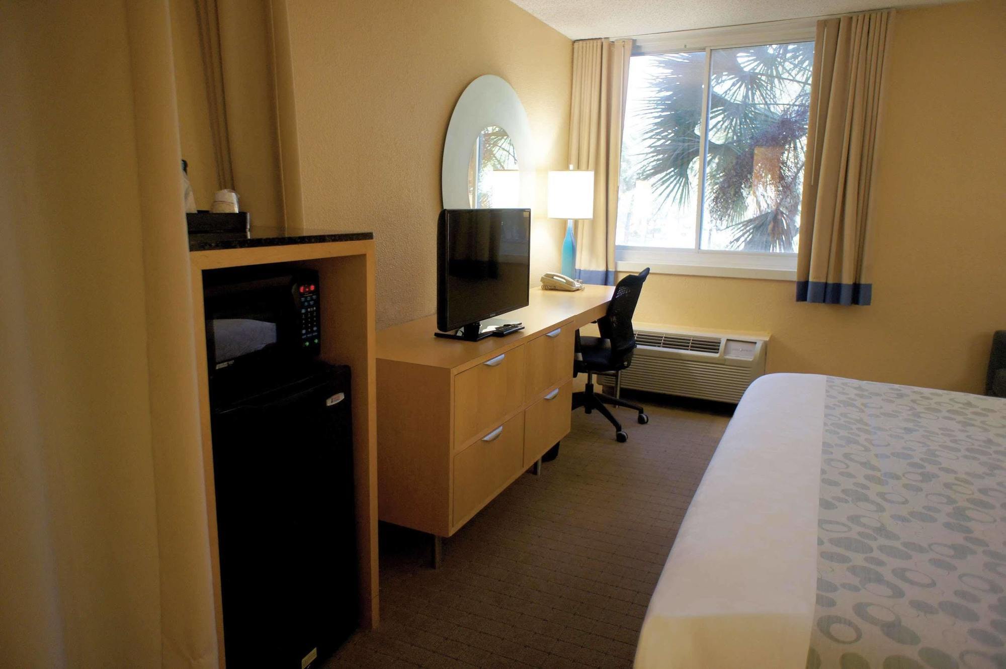 La Quinta I-95 Deerfield Beach - Next To The Home Depot & Behind The Wawa Exterior foto